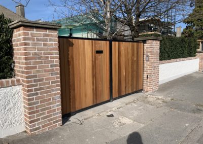 Electric Gates Wooden